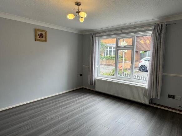 3 bed Terraced for sale Image 4