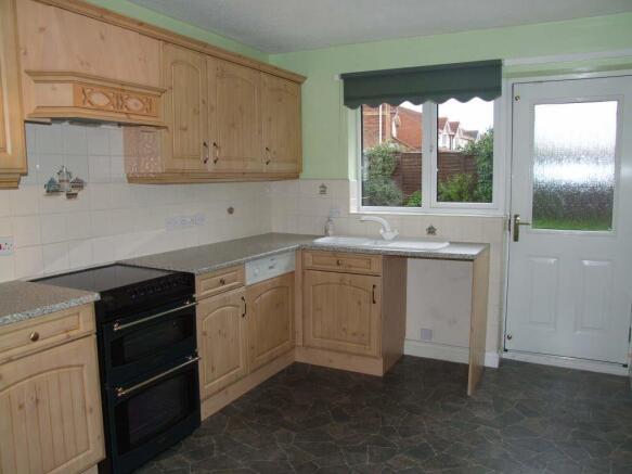 KITCHEN/BREAKFAST RO