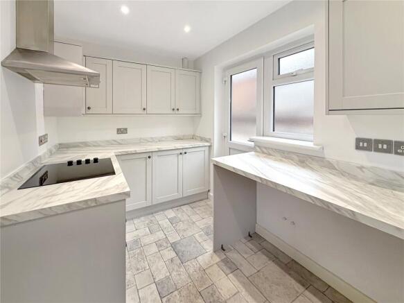 2 bed Bungalow for sale Image 3