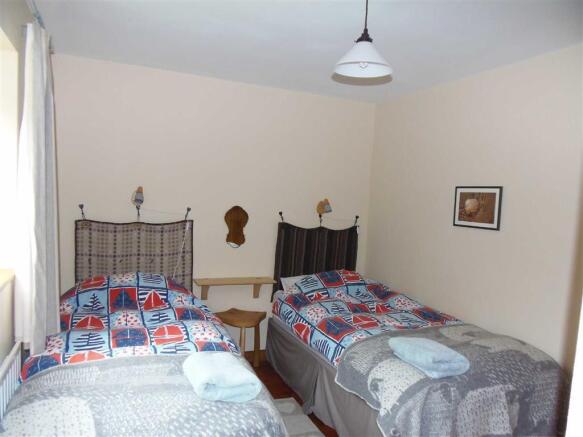 Bedroom (2)