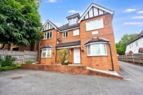 7, 230 Imperial Court, West Wycombe Road, High Wycombe HP12 3AR