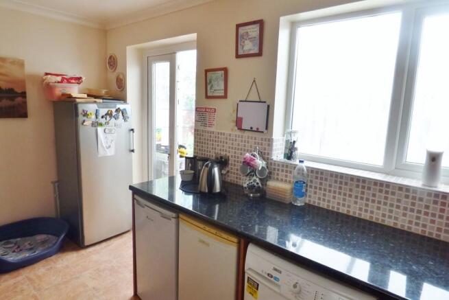 Kitchen 3