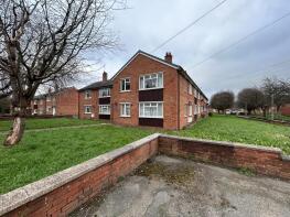 41, Daniels Drive, Ruabon, Wrexham LL14 6AY