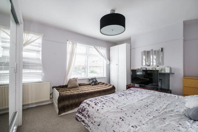 Bedroom 1 (Double)