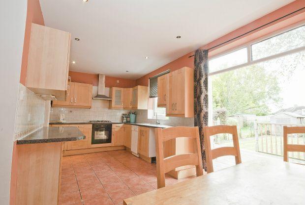 Kitchen/Breakfast Ro