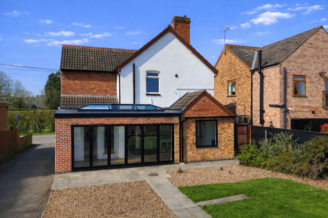 BackHouse