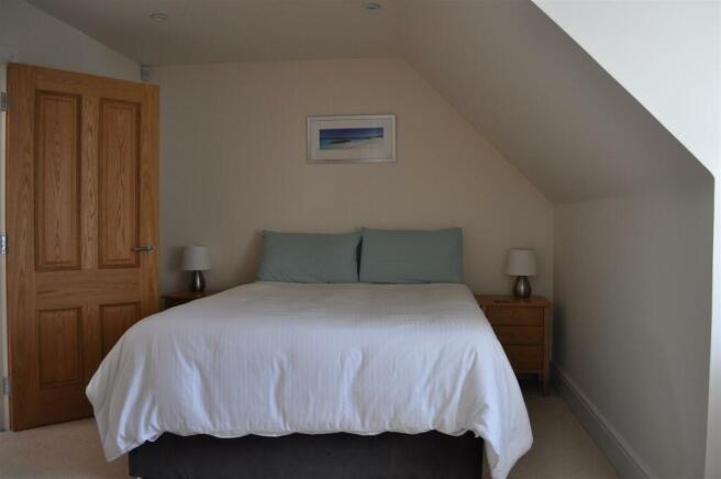 7 Coley House bedroom.jpg