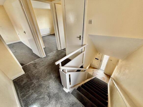 3 bed Semi-Detached for sale Image 10