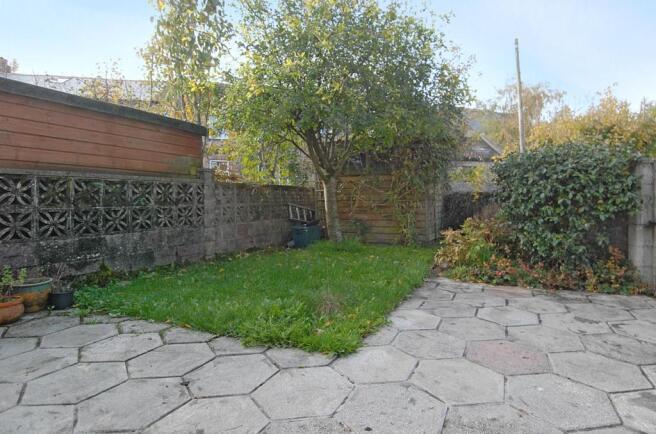Photo 8