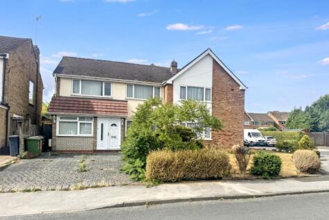 105 Pear Tree Crescent, Shirley, Solihull, West Midlands, B90 1LF