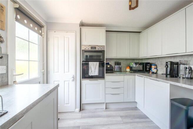 2 bed Bungalow for sale Image 8