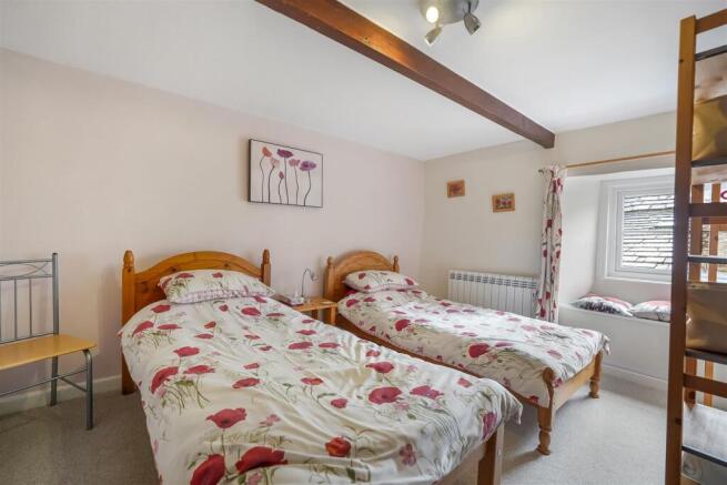 2 bed Terraced for sale Image 12
