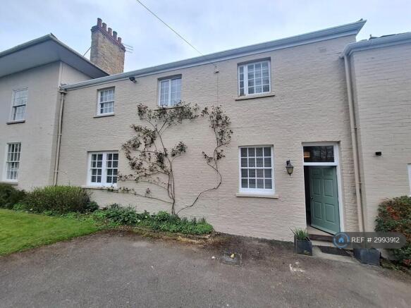 3 bed Terraced to rent Image 5