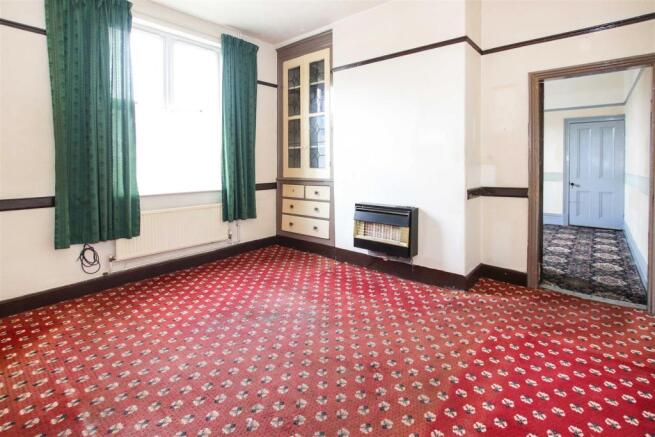 BREAKFAST ROOM