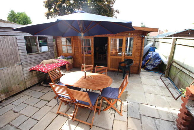 Photo 11