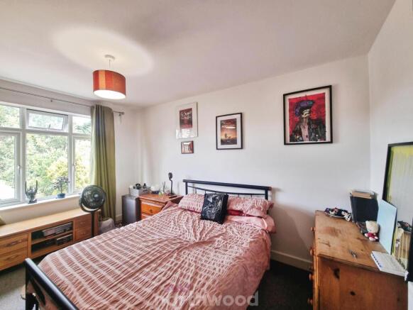 3 bed Semi-Detached for sale Image 11