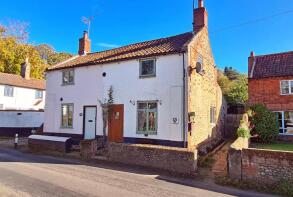2, Twin Gates, The Street, North Walsham NR28 0RN