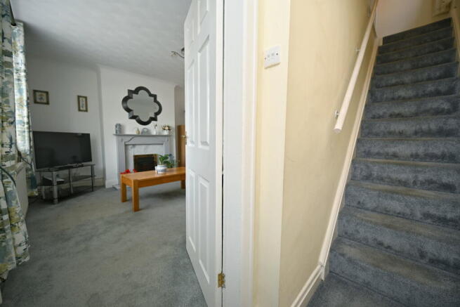 3 bed Semi-Detached for sale Image 6