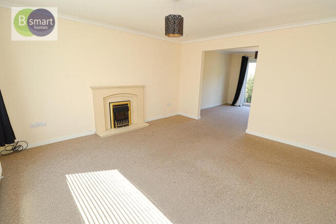 3 bed Detached for sale Image 4