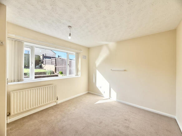 2 bed Bungalow to rent Image 6