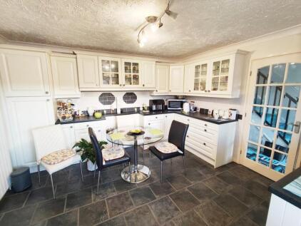 Harrington Drive, Crowland, Peterborough