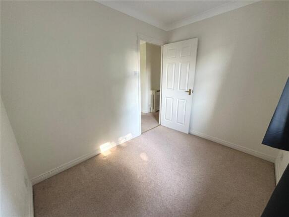 4 bed Detached to rent Image 12