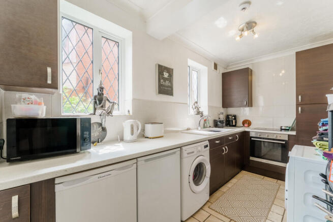 3 bed Semi-Detached for sale Image 5