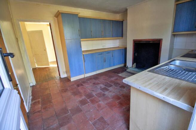 Kitchen 4