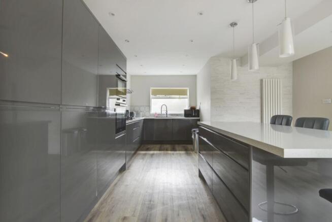 Open-Plan Kitchen & Living Space