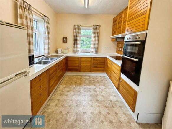 Kingwell Road, Worsbrough, S70 photo 4