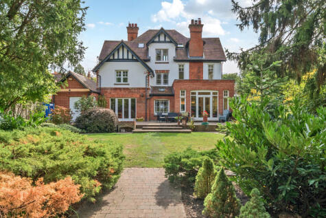 Heathside Park Road, Woking, GU22