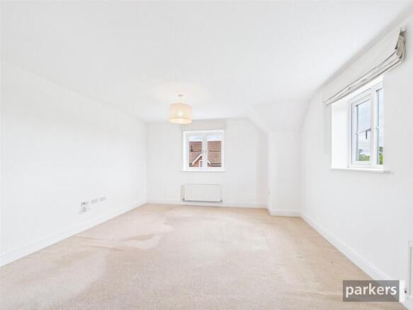 Jasmine Square, Woodley, Reading, Berkshire, RG5 photo 4