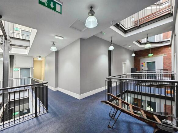 2 bed Apartment for sale Image 5