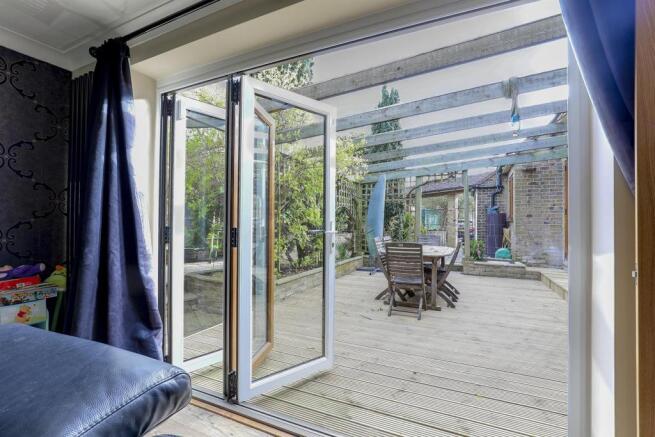 Decking bi-folds.jpg