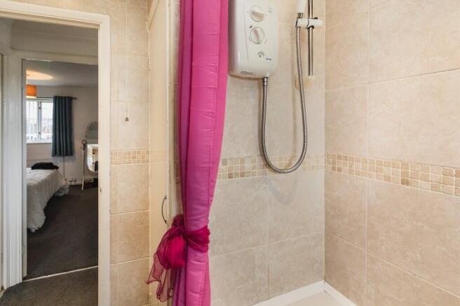 2 bed Semi-Detached for sale Image 8