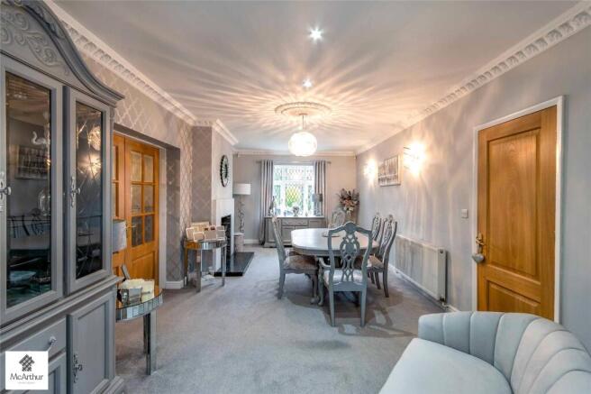 9 bed Detached for sale Image 12
