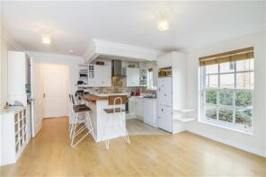 1, 41 Calico Court, Merton Road, London SW18 5SU