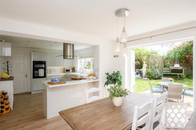 Kitchen Diner