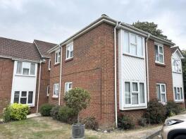 19, Yew Tree Court, Borehamwood WD6 3HW