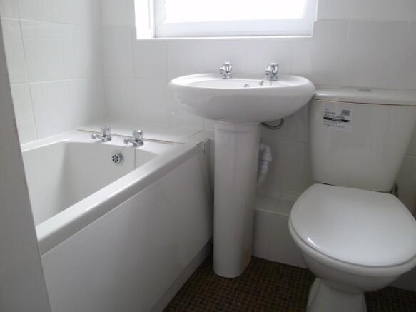 Bathroom II 