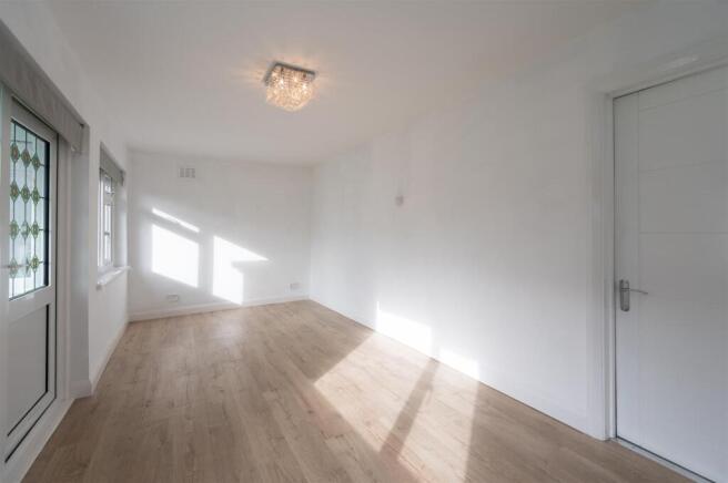 11 Westfield Oaks 26 11.jpg