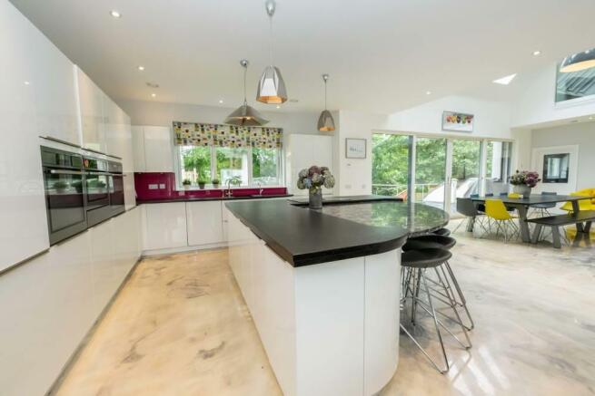Kitchen pic 3
