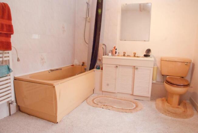 Bathroom 2