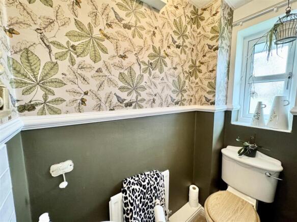 3 bed Detached for sale Image 9