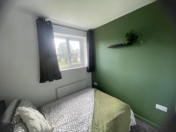1 bed House Share to rent Image 3