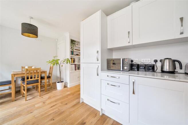2 bed Terraced for sale Image 5