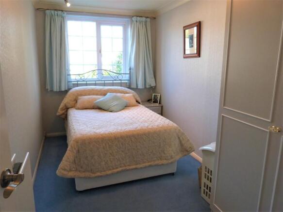 Photo 12