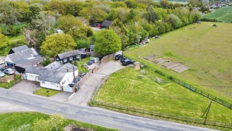 Belchamp Road, Little Yeldham, HALSTEAD