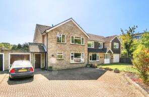 20, Harmans Water Road, Bracknell RG12 9PJ