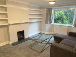 19, Houndsden Road, London N21 1LU